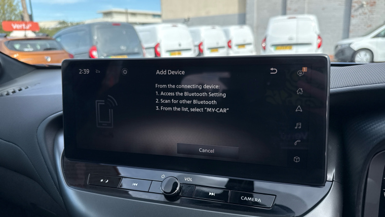 Nissan Juke 1.0 DiG-T N-Connecta 5dr Petrol Hatchback